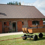 Zielony Dworek Na zewnątrz