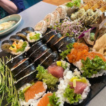 Yattai Sushi Jeżyce Dania