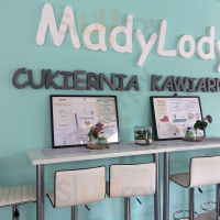 Mady Lody Dentro