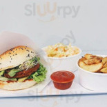 Krowarzywa Vegan Burger Dania