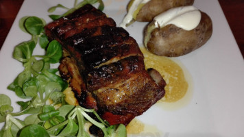 Pod Złotym Kasztanem food