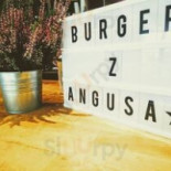 Projekt Burger Na zewnątrz