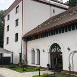 Ratuszowa Na zewnątrz