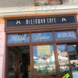 Mietowka Cafe Na zewnątrz