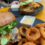 Skrzydlaty Byk Comida