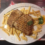 Douane Steak&grill Nourriture