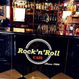 Rock'n'roll Pizzeria Kawiarnia Wewnątrz