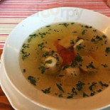 Maciejówka Nourriture