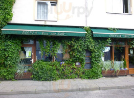 Insula Rest Art Cafe Outside