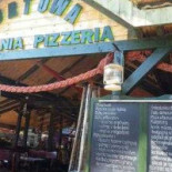 Pizzeria Adria Na zewnątrz