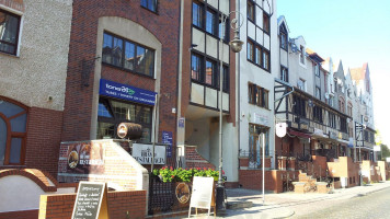 Przy Bramie Extérieur