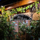 Praga Sushi Exterior