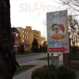 Pizzatopia Na zewnątrz