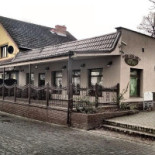 Oczko Bar Renata Pawlowska Na zewnątrz