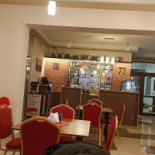 Kardamon À l'intérieur