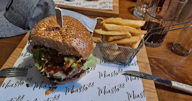 Miasto 88 Nourriture