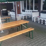 Pizzeria Oregano Na zewnątrz
