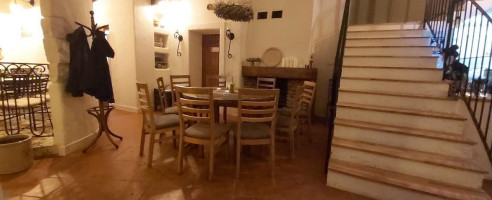 Pinokio À l'intérieur