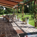 Hacienda Burger Na zewnątrz