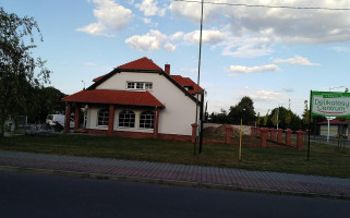 Fratelli Cafe Pizza Grill Extérieur