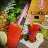 La Playa Caffe And Drinks Extérieur