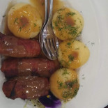 Kamien I Drzewo Dania