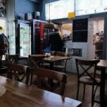 Kwadrans À l'intérieur