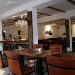 Kwadrans À l'intérieur