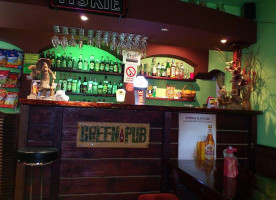 Green Pub À l'intérieur