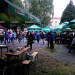 Dwie Wiedźmy Na zewnątrz
