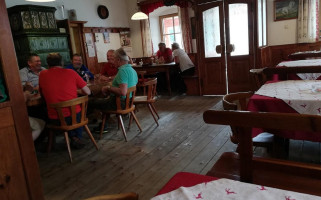 Catering U Tkaczy À l'intérieur