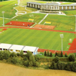 Mistral Na zewnątrz