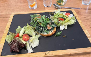 Ustica Nourriture