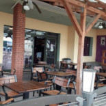 Habibi Kebab House Na zewnątrz