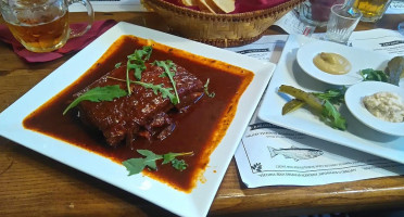 Hospoda Česká food