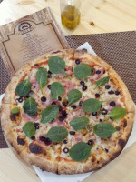 Czarny Piec Nourriture