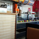 Yuksel Osmanov City Kebab Napój