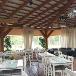 Pizzeria Kubryk Na zewnątrz