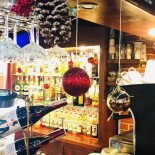 Pub Piwiarnia Warka Dentro