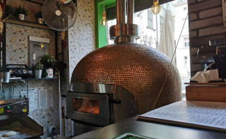 Pizzeria Rukola Exterior