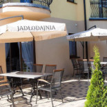 Jadłodajnia W Willi Mirella Na zewnątrz