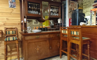 Strzecha À l'intérieur