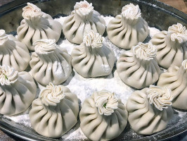 Elixir Wschodu Imprezy Okolicznościowe Pierogi Dania Z Grilla Chinkali Bebida