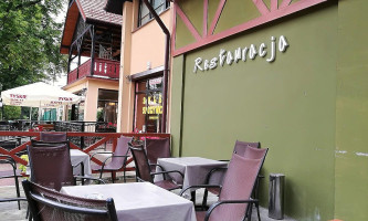 Pod Złotym Kasztanem outside