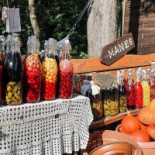 Manes Ziołowe Miejsce Jadło Z Pejzażem Bebida