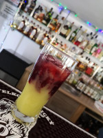 Pod Papugami Boisson