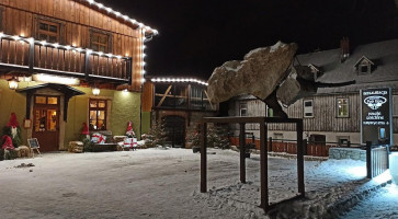 Gościniec Pod Lipą Extérieur