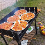 Zajazd Na Liwskich Mostach Bożena Sopińska. Na zewnątrz