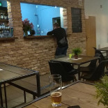 Pub Record Restauracja Kawiarnia Bar Wewnątrz