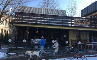 Pizzeria Zapiekana outside